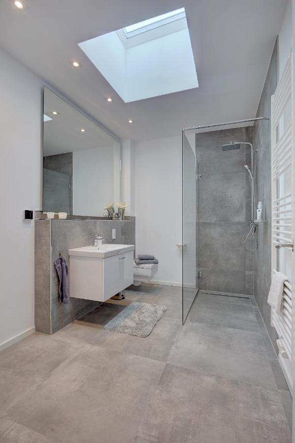 Exklusive Ferienwohnung Mit Blick Auf Den Yachthafen ペーネミュンデ エクステリア 写真